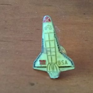 Vintage shuttle pin